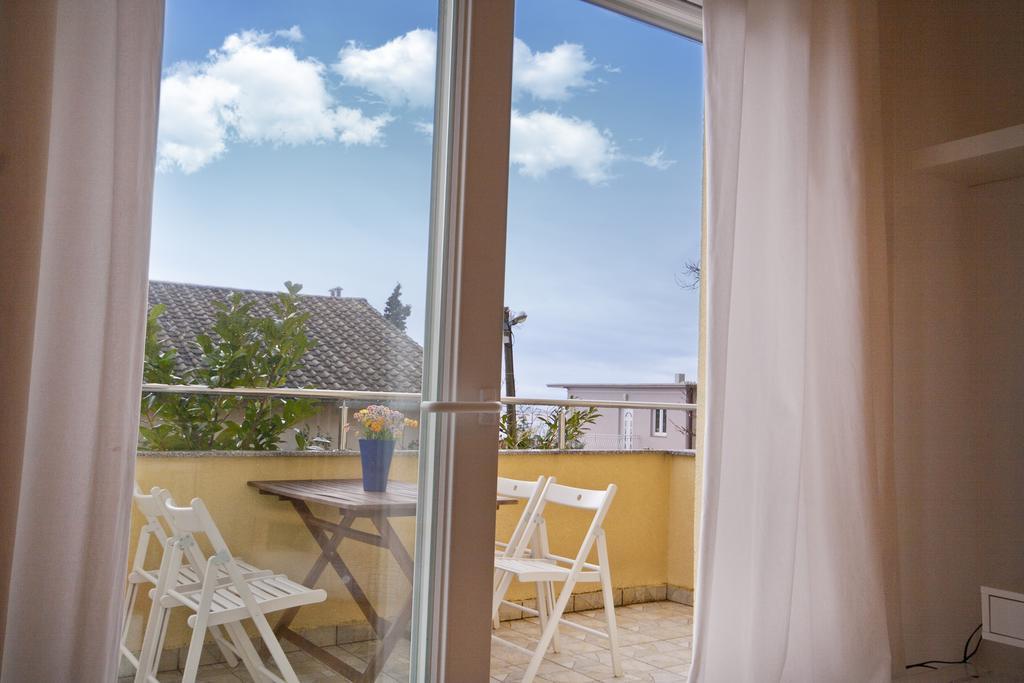 Adela Apartments Драмаль Экстерьер фото